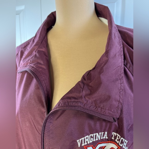 Vintage Holloway Man’s Burgundy and Cream Virginia Tech Jacket - Picture 4 of 12
